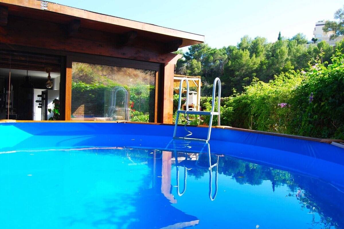 Casa Con Piscina Cerca De La Playa De La Montana Y Del Centro De Fuengirola 21 Room Prices Deals Reviews Expedia Com