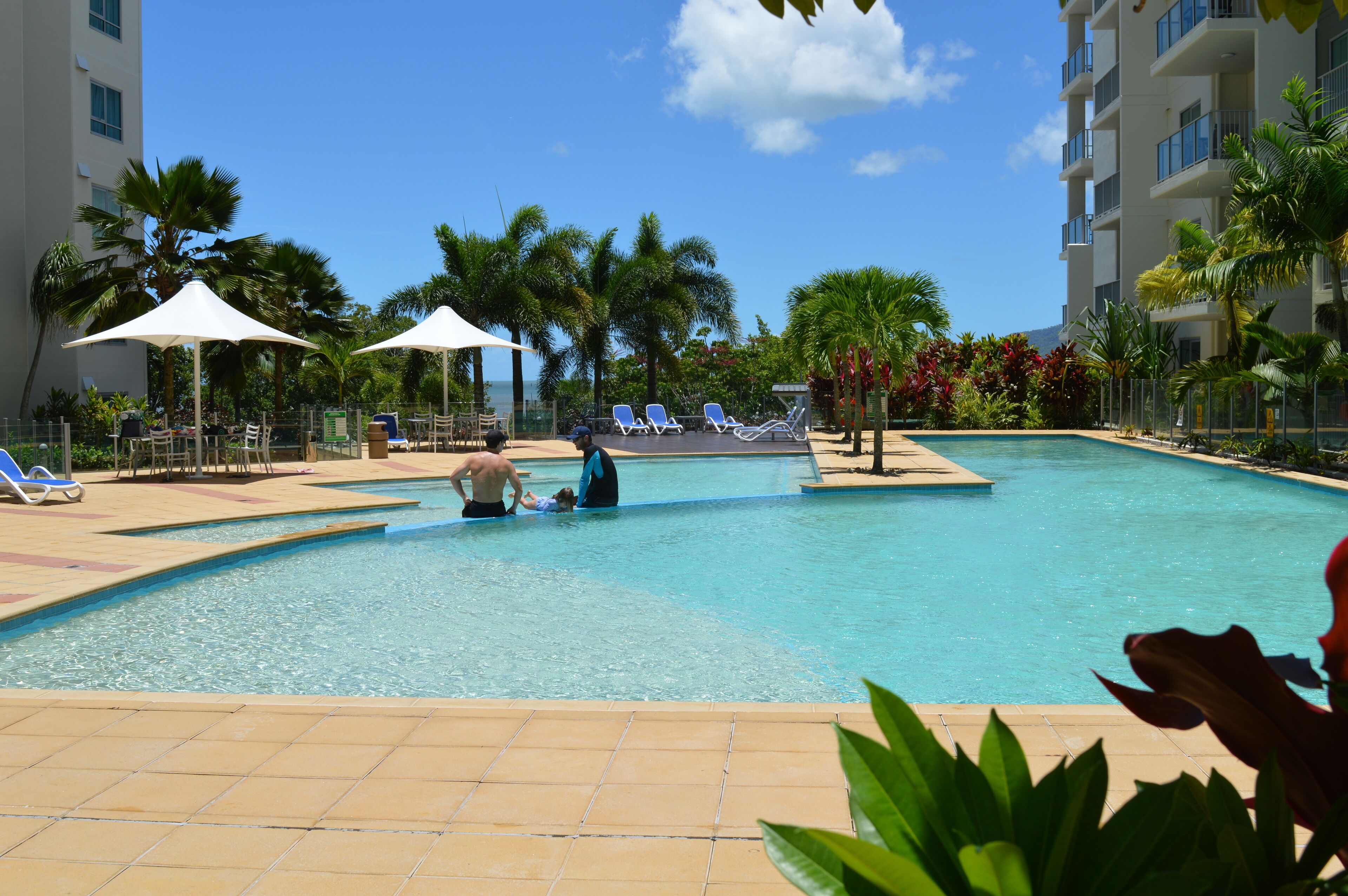 ?(8) Spectacular Ocean Views in City 2bdrm 2bath?