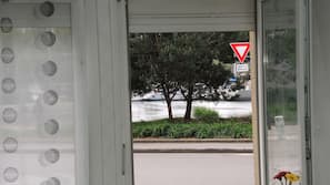 Fer et planche à repasser, Wi-Fi, draps fournis