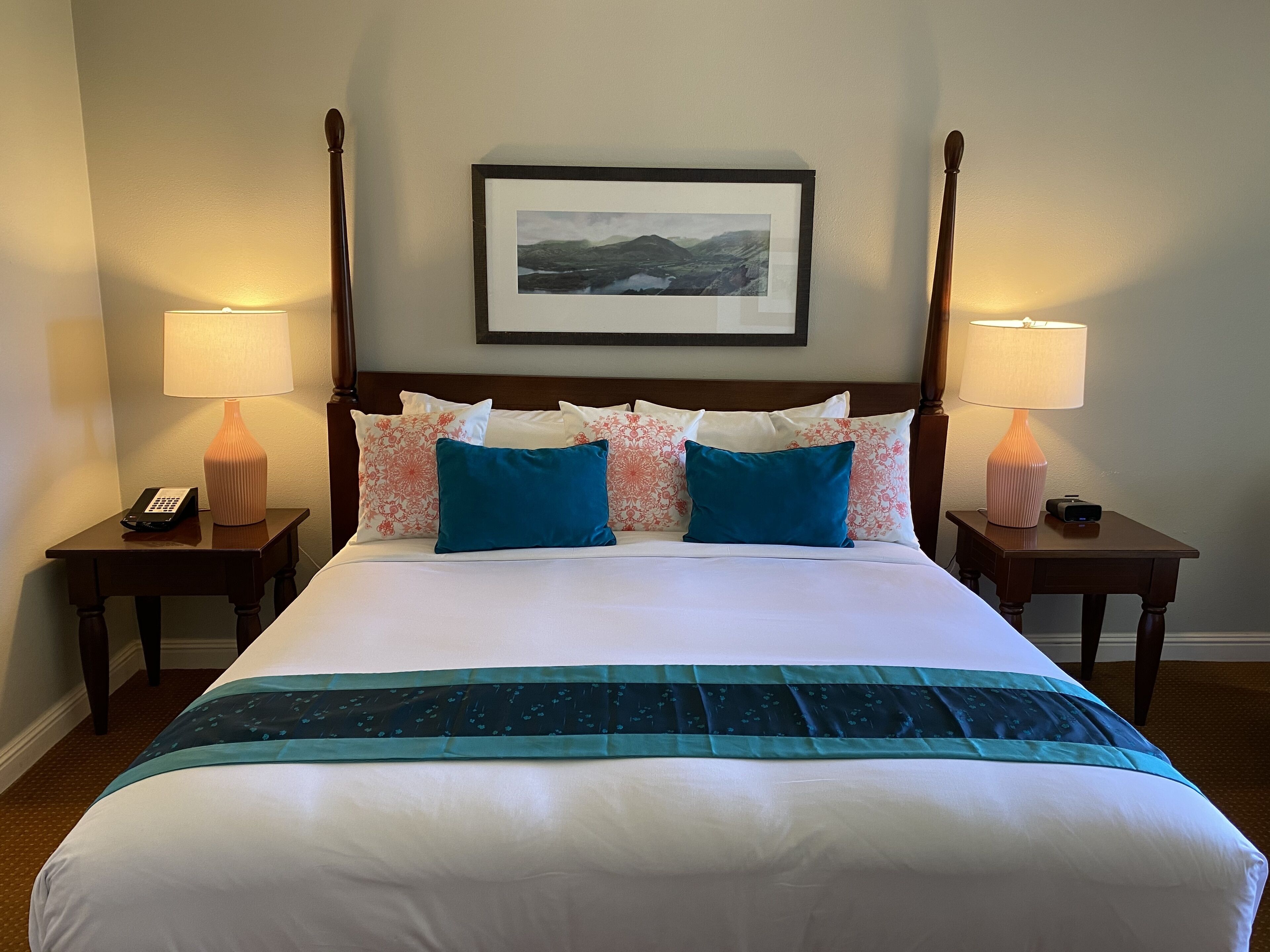 Kauai Beach Resort 3205, Large Studio Sleeps 2. Only Steps to the Beach in Lihue, United States