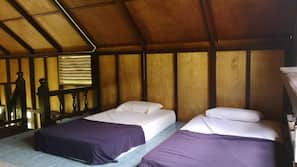 Free WiFi, linens
