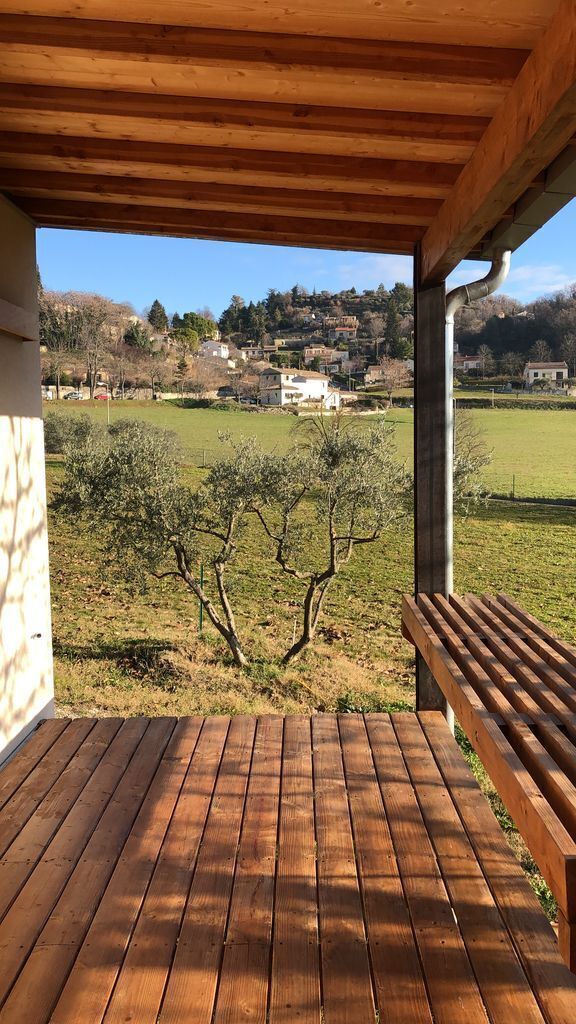 Très Belle Maison Comtemporaine, Piscine, Terrasse et Grand Jardin in Forcalquier, France