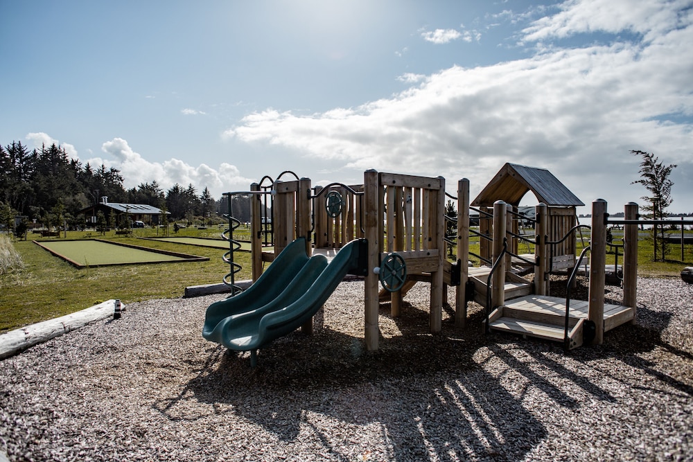 Bay Point Landing in Coos Bay Best Rates & Deals on Orbitz