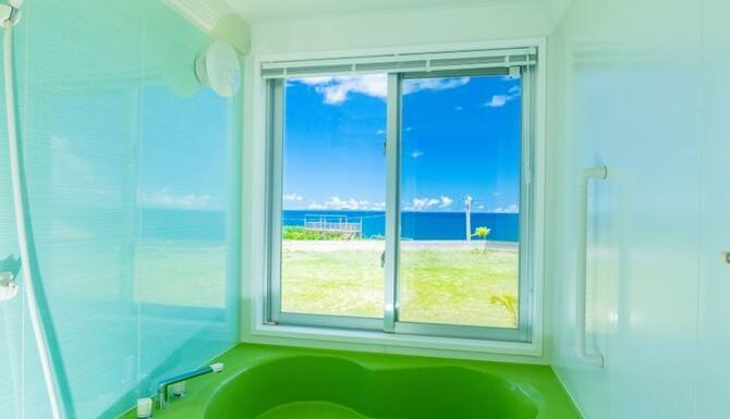 Bytheseaコンドミニアムリゾート 一棟貸しの庭付ヴィラやんばるblueの海に佇む隠れ家 国頭郡 沖縄 県 口コミ 部屋写真 料金 お得情報 エクスペディア