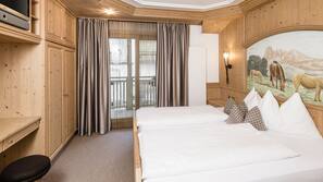 1 bedroom, in-room safe, WiFi, linens
