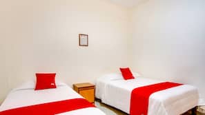 Free WiFi, linens