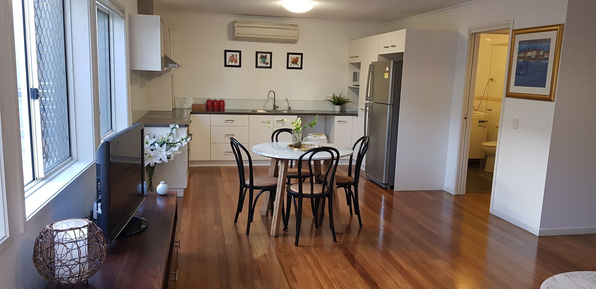 Centrally located, 2 bedroom @ Upper Mt Gravatt