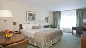 In-room safe, individually decorated, individually furnished, desk