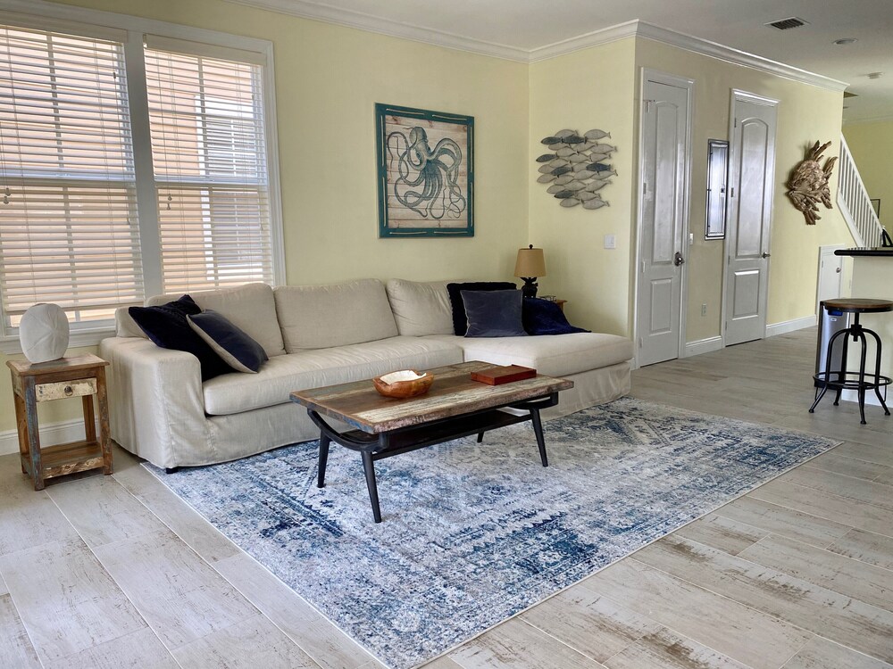 Anglers Reef Islamorada home with ocean views, private marina, beach