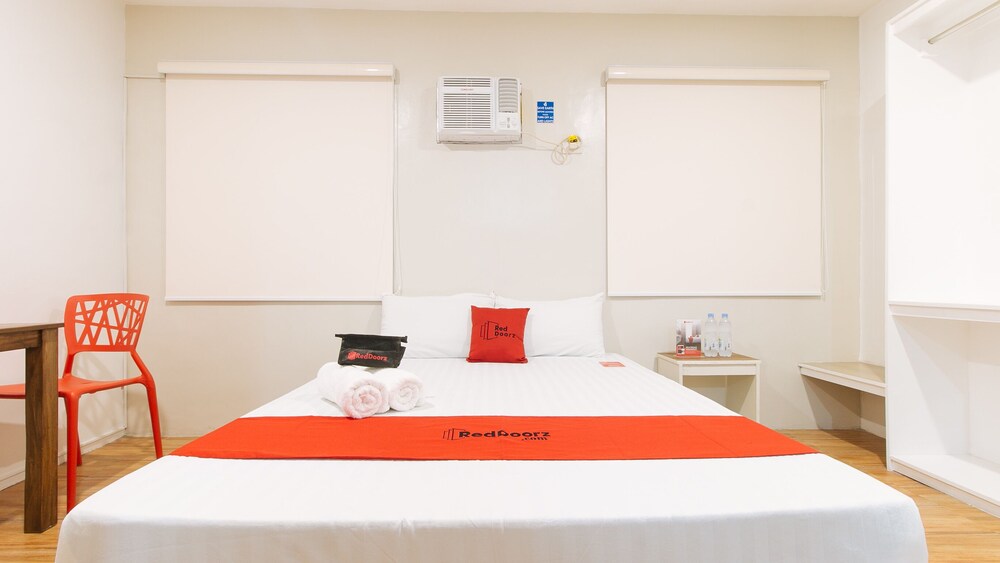 RedDoorz Golite Old Albay Hostel AU31 Deals & Reviews (Legazpi