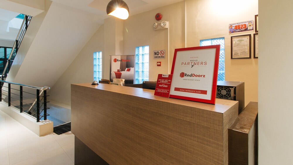 RedDoorz Golite Old Albay Hostel AU31 Deals & Reviews (Legazpi