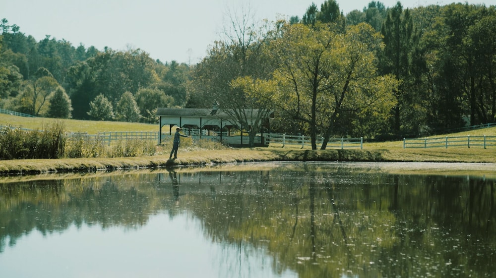 The Horse Shoe Farm in Hendersonville Best Rates & Deals on Orbitz