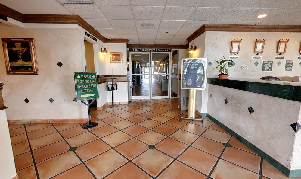 Lobby, Miami Gardens Inn & Suites