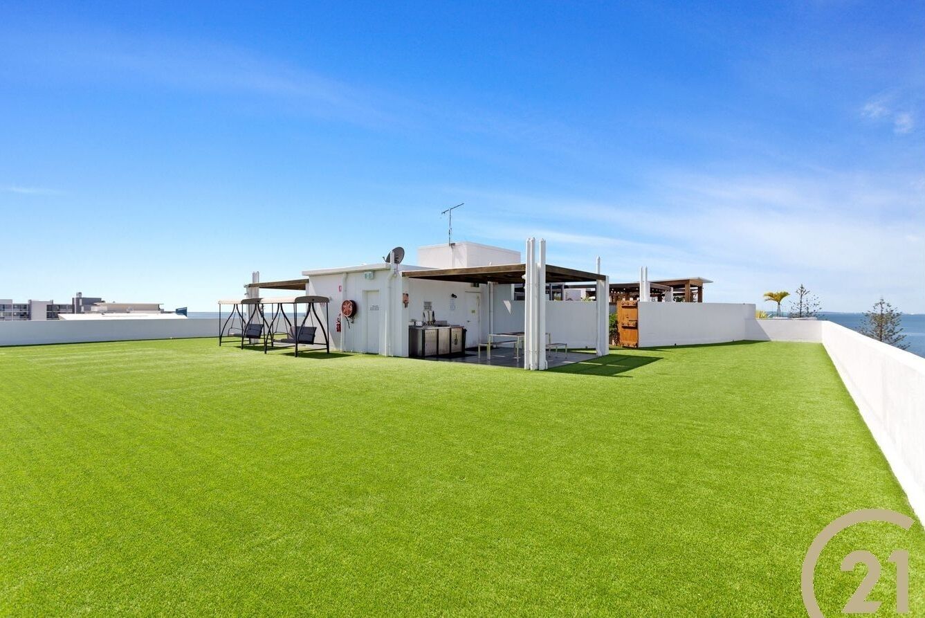 303 Scarborough Beach Resort - Studio With all the Extras