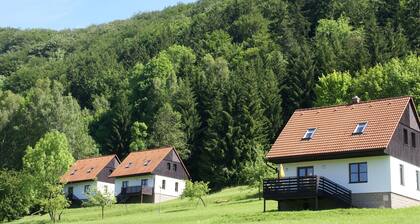 Detached Holiday Home With a Terrace in the Adelaarsgebergte