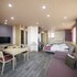 WIRES HOTEL James zaka