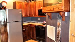 Fridge, microwave, dishwasher, coffee/tea maker