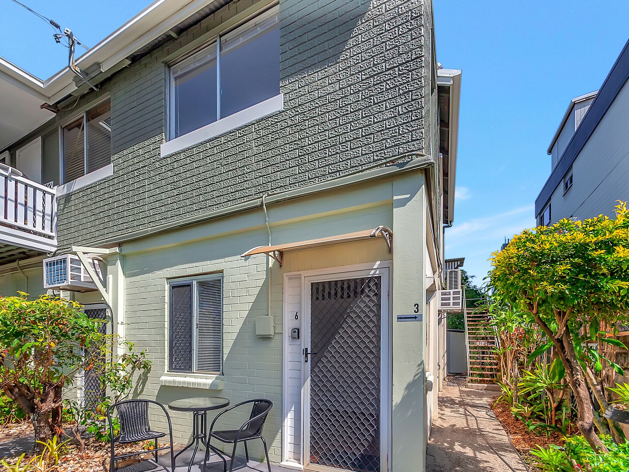 A Touch of the Bahamas on McKenzie MK3