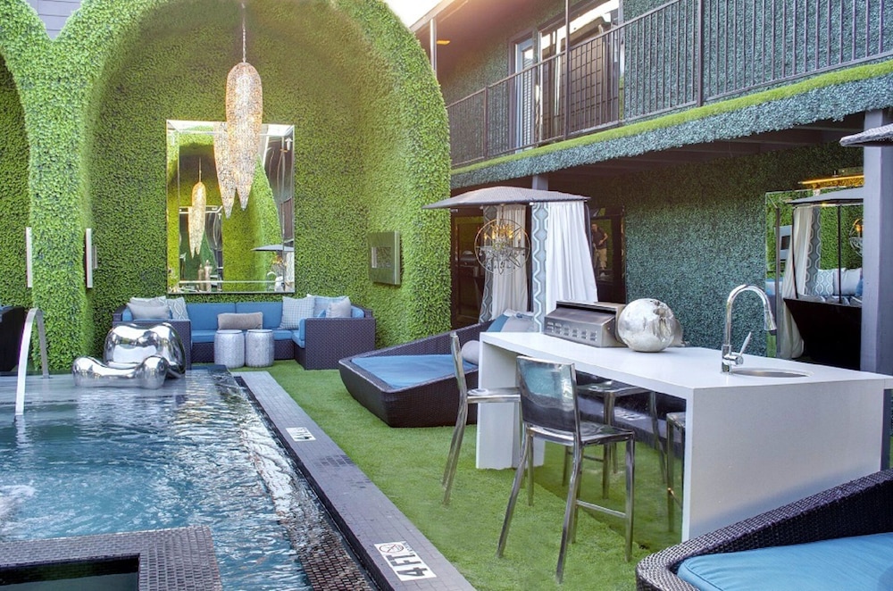 Greenhouse Flats Deals & Reviews (Dallas, USA) Wotif