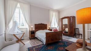 14 chambres, fer et planche à repasser, lits bébé, Wi-Fi