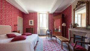 14 chambres, fer et planche à repasser, lits bébé, Wi-Fi