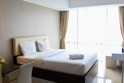 スーパーモール カラワチ Lippo Village エクスペディア