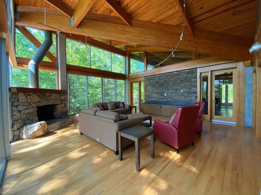 Innisfree Farm Stunning & Spectacular Mountain Escape! Close to