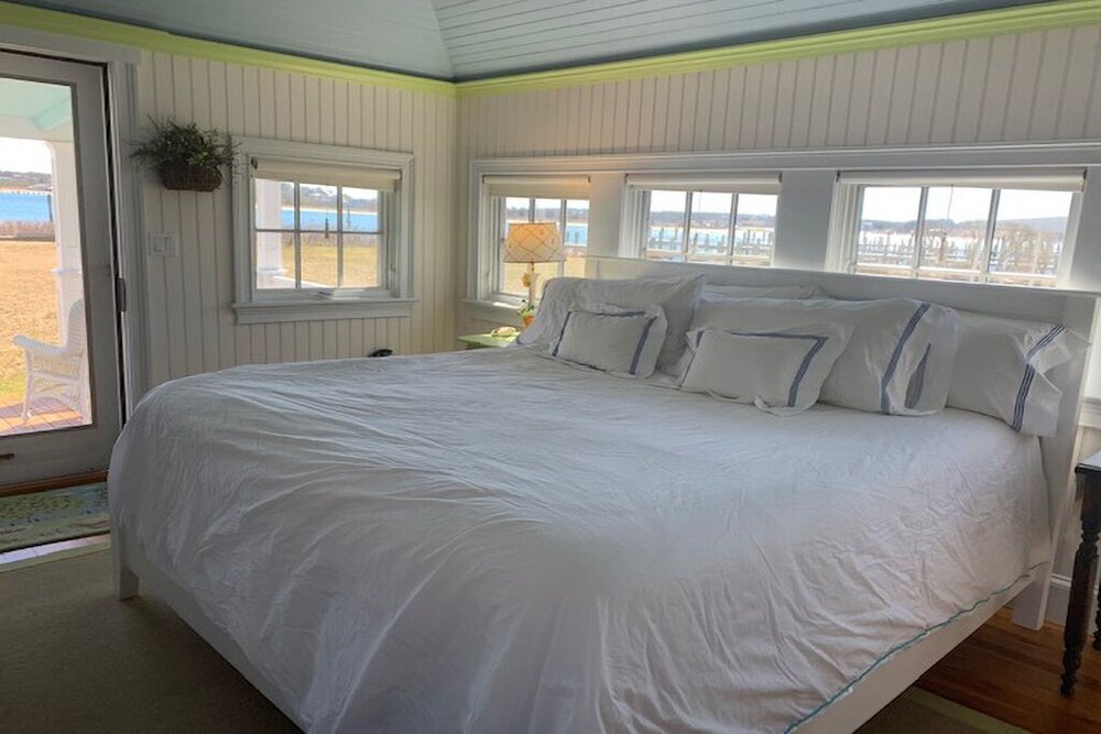 Harbor Front cottage for monthly rent Edgartown Vrbo