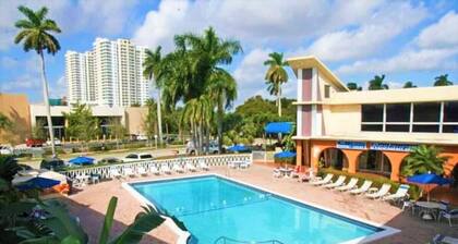 Bposhtels Hollywood Florida