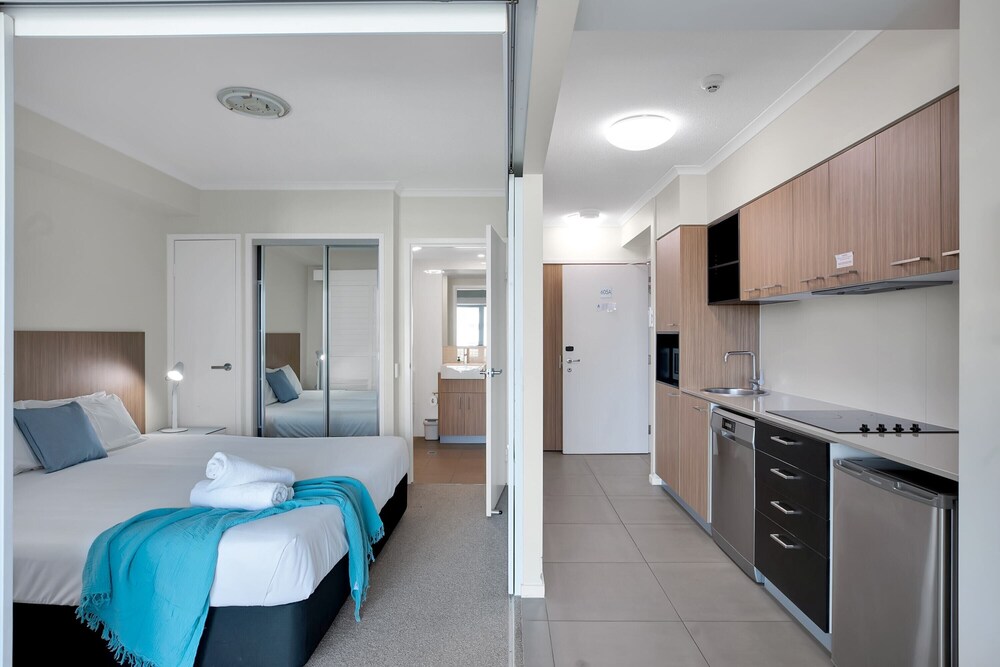 Amazing Views Self Contained Apartment Deals & Reviews (Mackay, AUS