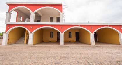 Hotel Los Arcos