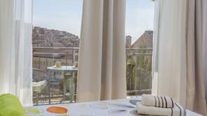 In-room safe, individually decorated, blackout drapes, free WiFi