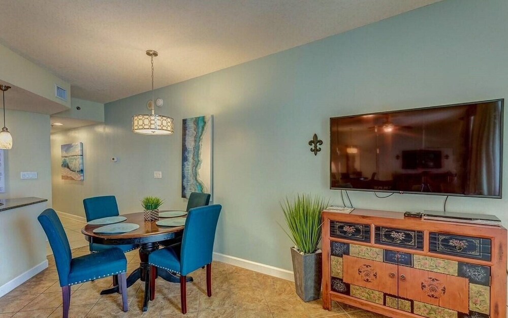 Grand Panama Beach Resort PET Friendly by Panhandle Getaways in Panama City Beach Best Rates