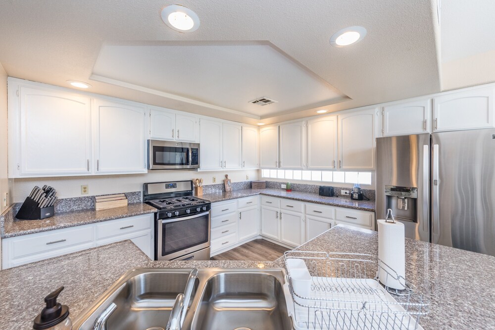 Incredible Home can accommodate 12 guests!