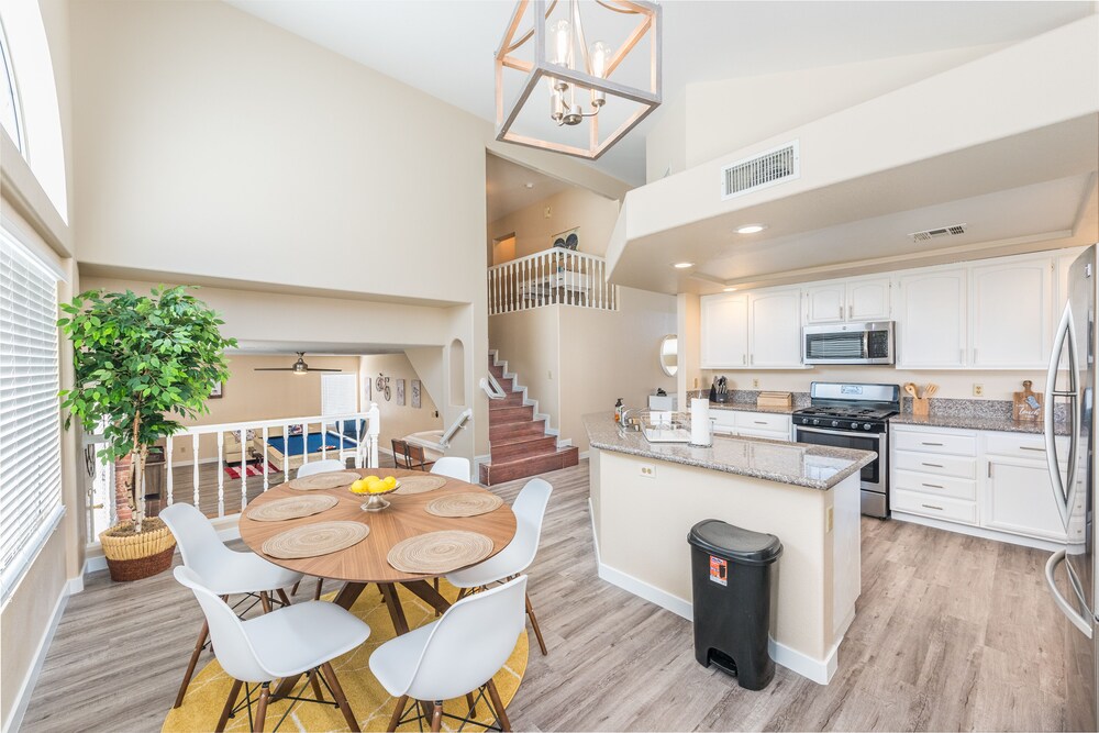 Incredible Home can accommodate 12 guests!