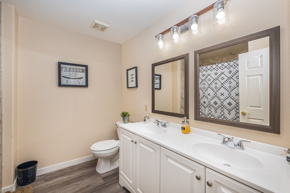 Incredible Home can accommodate 12 guests!