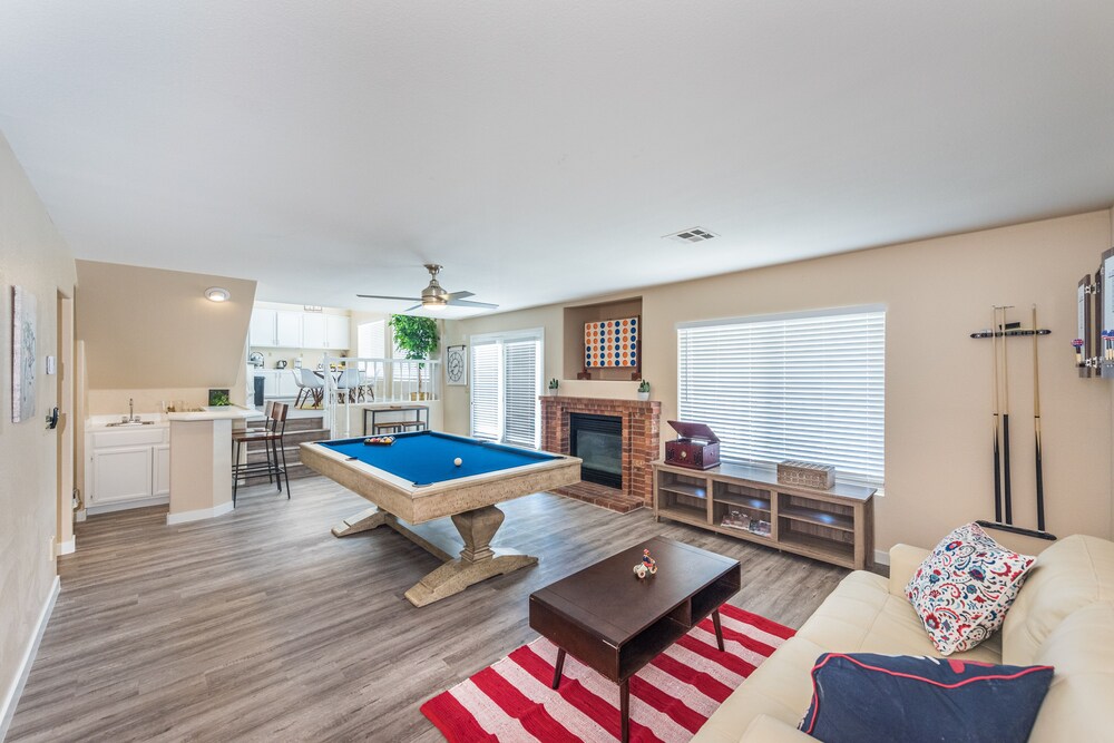 Incredible Home can accommodate 12 guests!