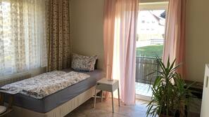 4 Schlafzimmer, Bügeleisen/Bügelbrett, WLAN, Bettwäsche