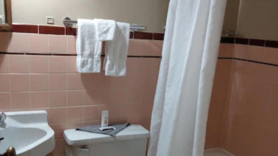 Midwest Country Inn