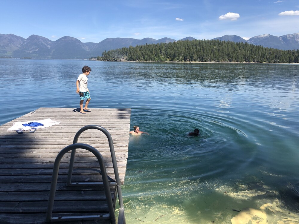 “Sel’s Dog House” end of the road setting on beautiful Flathead Lake