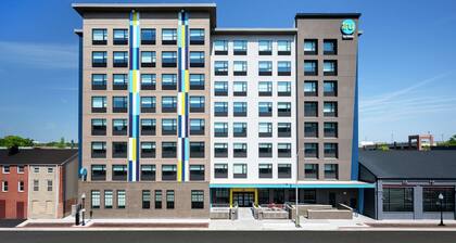 Tru By Hilton Baltimore Harbor East, MD