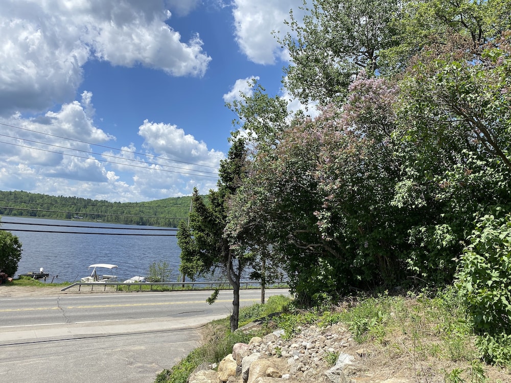 Lake & Mountain View