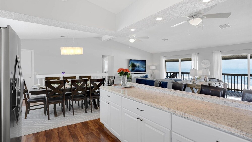 Spacious, casual beach house in South Ponte Vedra Beach