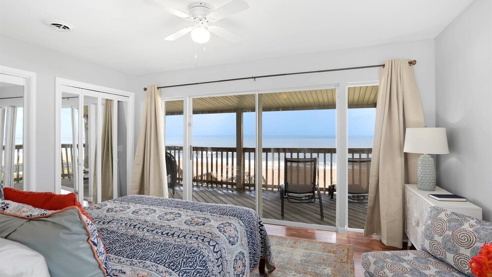 Spacious, casual beach house in South Ponte Vedra Beach