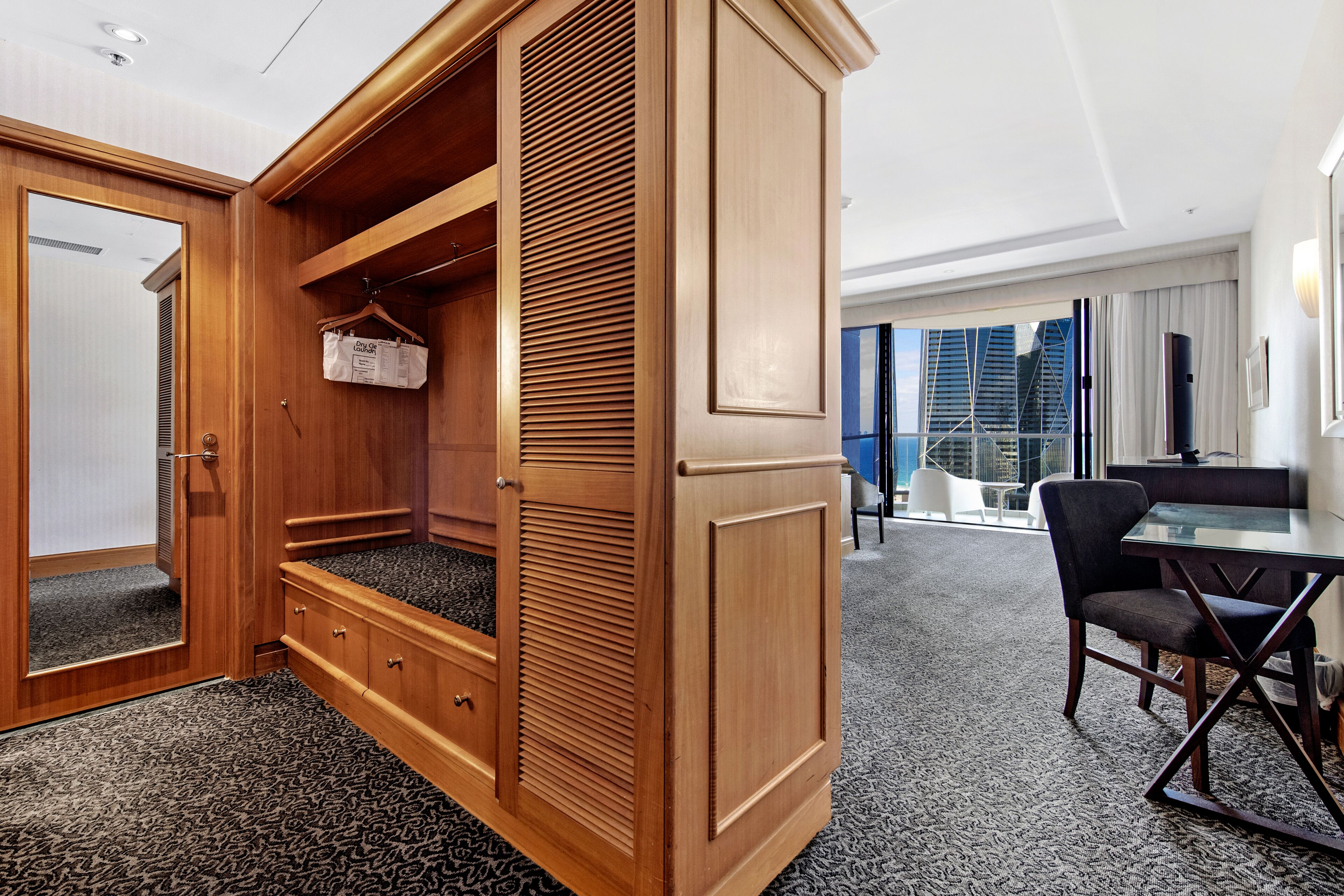 Gold Tower Private 17th Level Suite with Ocean Views