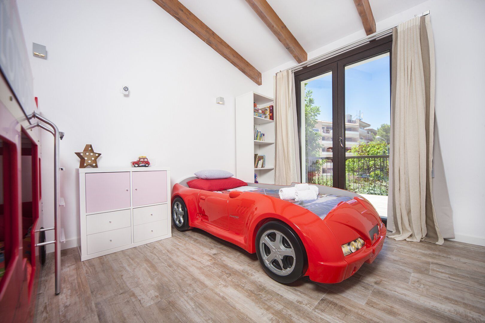 Portals Nous Villa, Sleeps 9 With Air Con and Wifi in Calvia, Spain