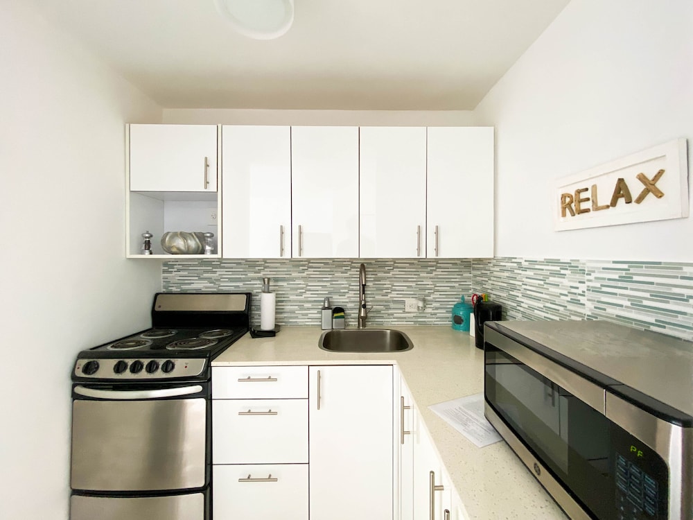 Beautiful condo with balcony