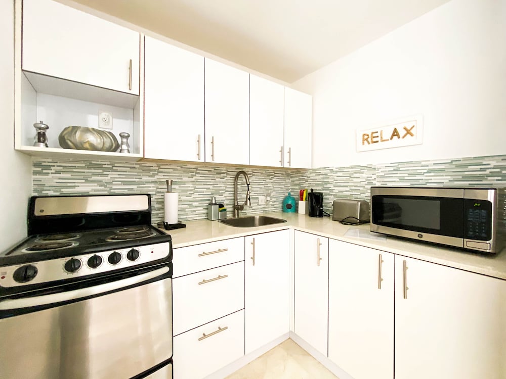 Beautiful condo with balcony