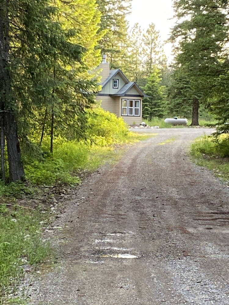 Cozy Idaho Cottage 5min to Silverwood theme park N.Idaho, Between Cda/Sandpoint 