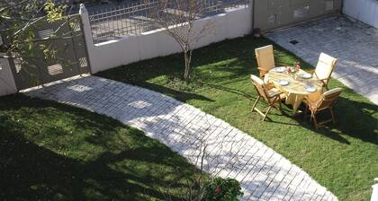 Stunning Home in Kamares Aigio Pel With Wifi and 4 Bedrooms